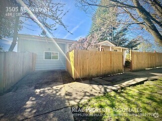 Building Photo - 3505 NE 52nd St