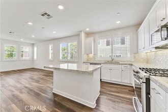 Building Photo - 4316 Canyon Coral Ln