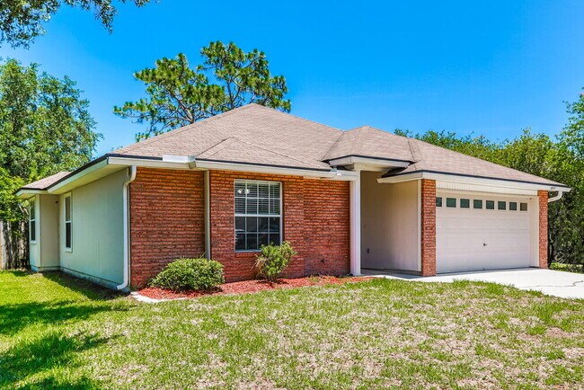 Foto del edificio - 8073 Leafcrest Dr