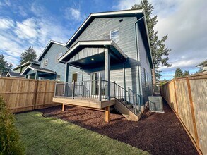 Building Photo - 661-663 Boone Rd SE