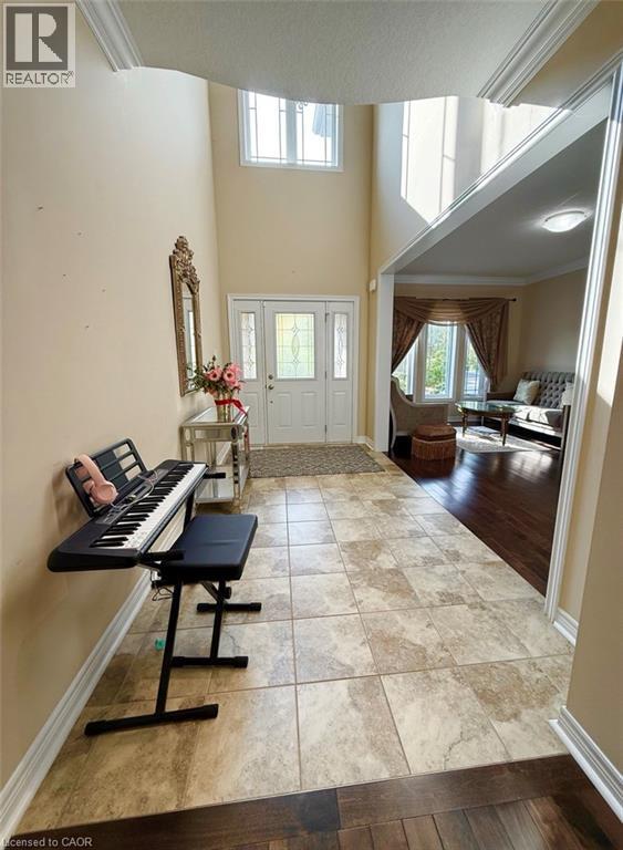 Building Photo - 722 Sundew Dr