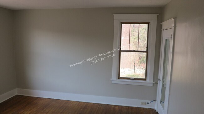 Foto del edificio - 220 Greydon Ave