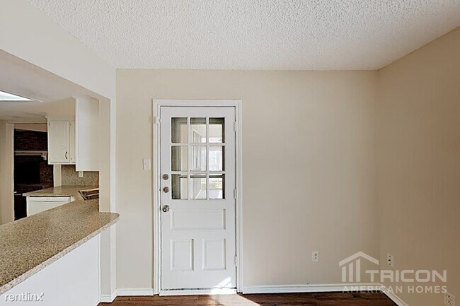 Foto del edificio - 914 Shell Ln