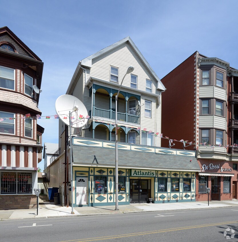 Foto del edificio - 1214-1218 Acushnet Ave
