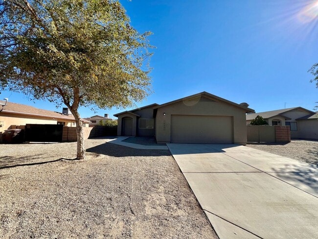 Building Photo - 10331 Monsoon Ave