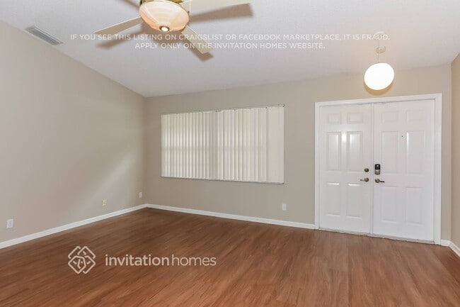 Foto del edificio - 5830 NW 40th Ln