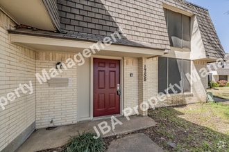Building Photo - 1758 Belshire Ct