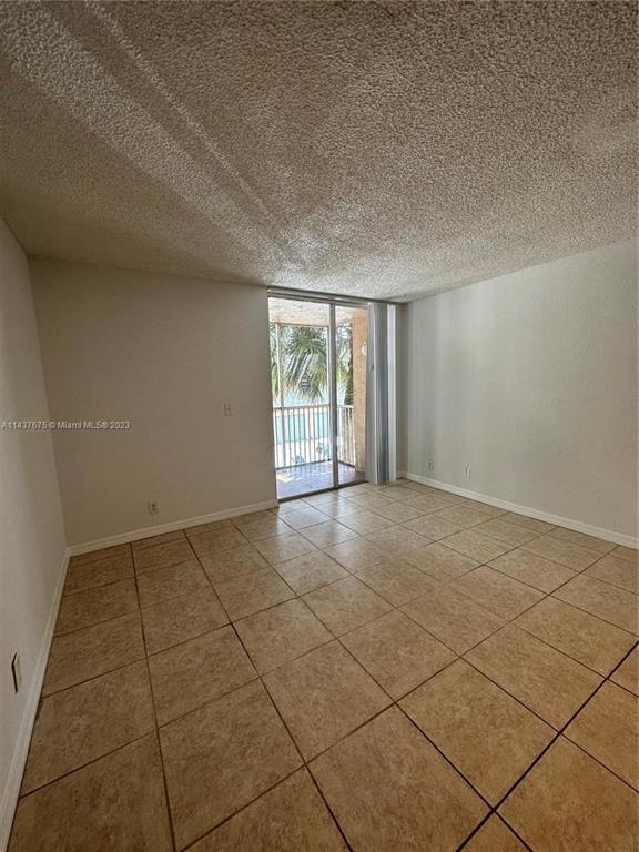 Foto del edificio - 4055 W McNab Rd