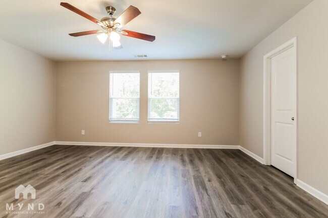 Foto del edificio - 235 Bowen Way