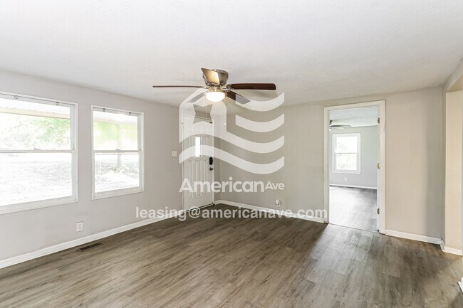 Foto del edificio - 247 Hillvale St