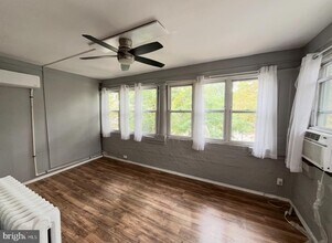 Building Photo - 5231 Wissahickon Ave