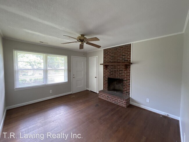 Building Photo - 3 br, 1.5 bath House - 401 Jenny Street