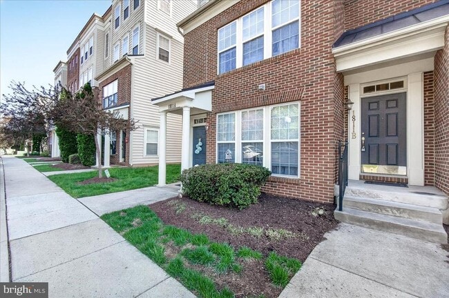 Building Photo - 1811b Wheyfield Dr