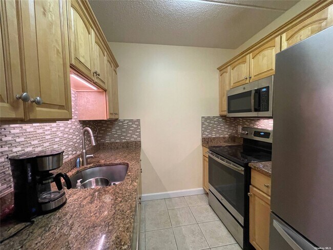 Foto del edificio - 136 Beach 117th St