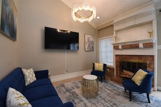 Building Photo - 7726 Miller Glen Ln