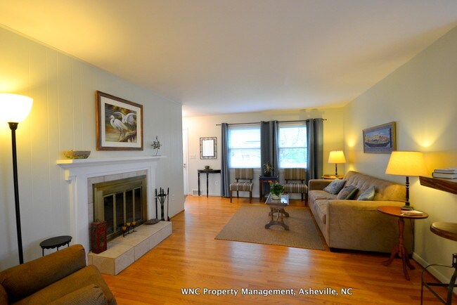 Foto del edificio - 34 Leisure Mountain Rd