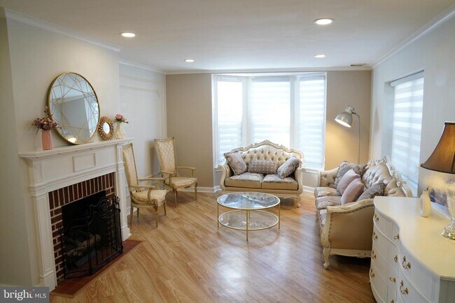 Foto del edificio - 17 Davis Ave