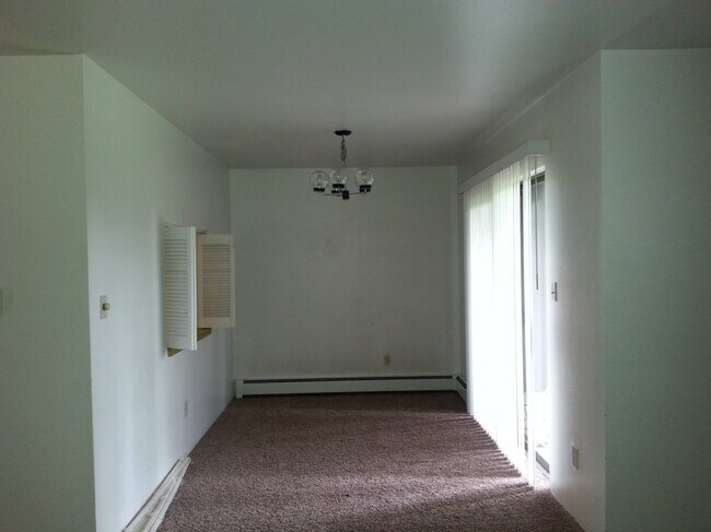 Foto del edificio - 801 E Drake Rd