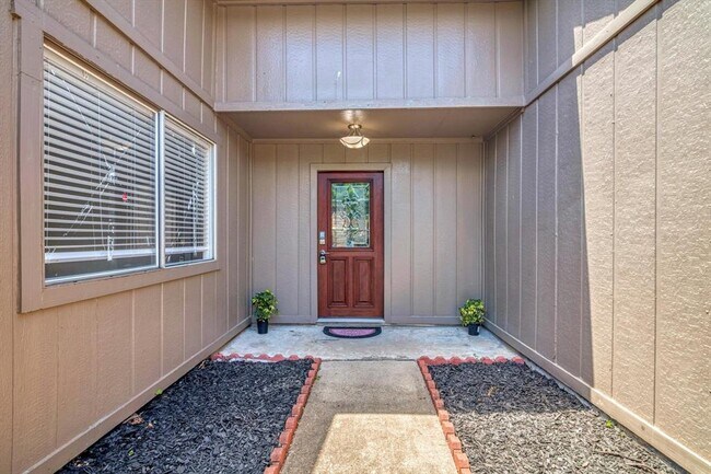 Foto del edificio - 7431 Ridgeberry Dr
