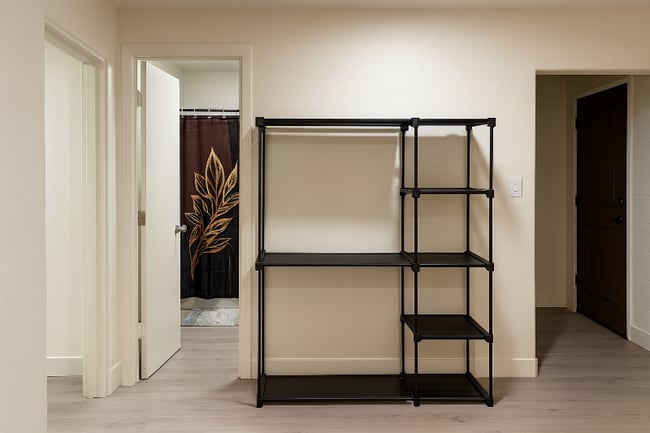 Building Photo - 804 Antonio Dr