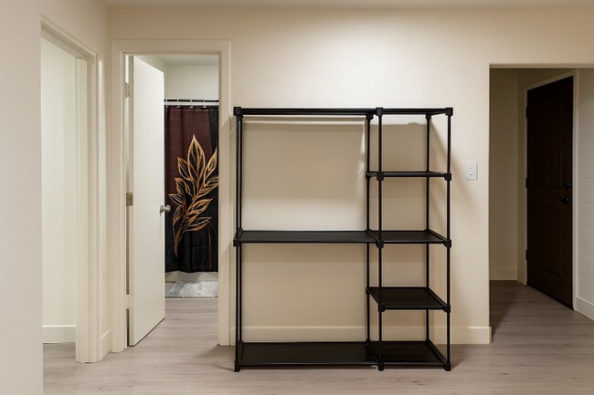 Foto del edificio - 804 Antonio Dr