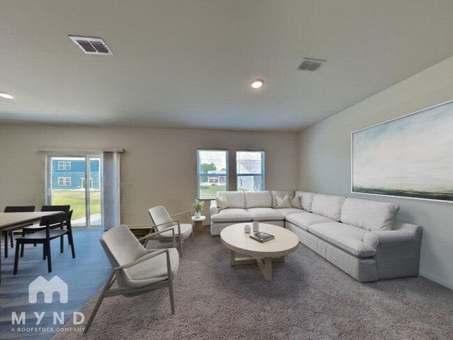 Building Photo - 1140 Centerview Dr