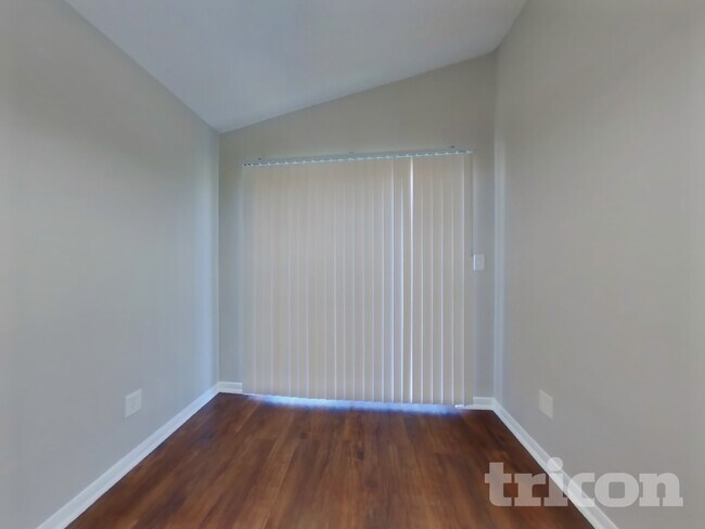 Foto del edificio - 3150 Kelling St