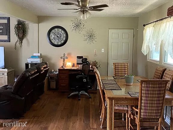 Foto del edificio - 3 br, 2 bath House - 401 33rd St