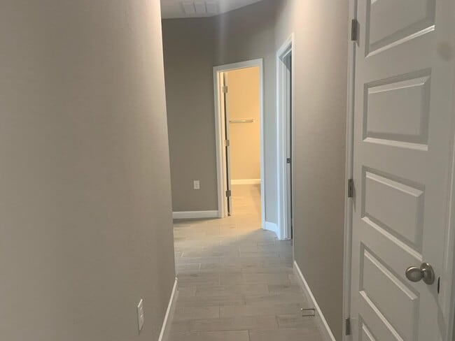 Foto del edificio - 264 S 189th Ln