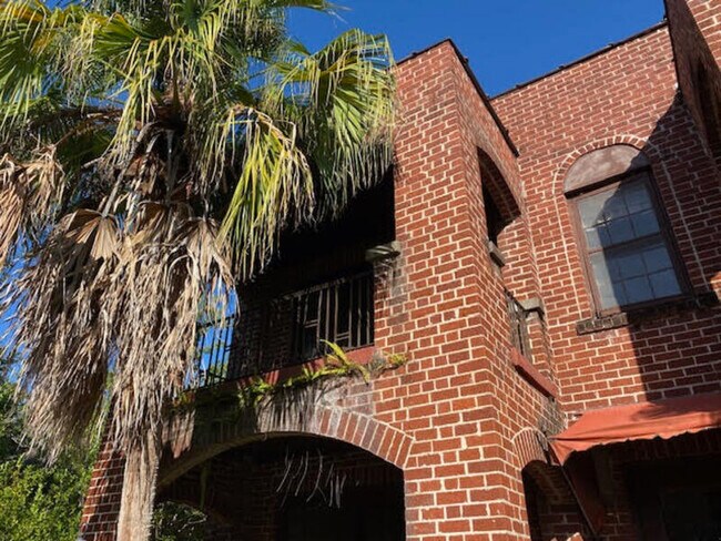 Foto del edificio - 3579 Herschel St
