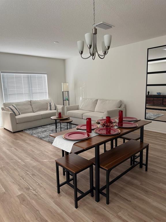 Foto del edificio - 9348 Westside Hls Dr