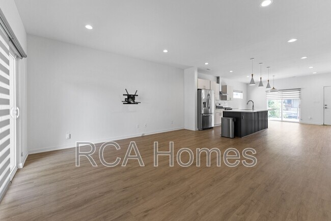 Foto del edificio - 1540 Pleasant St