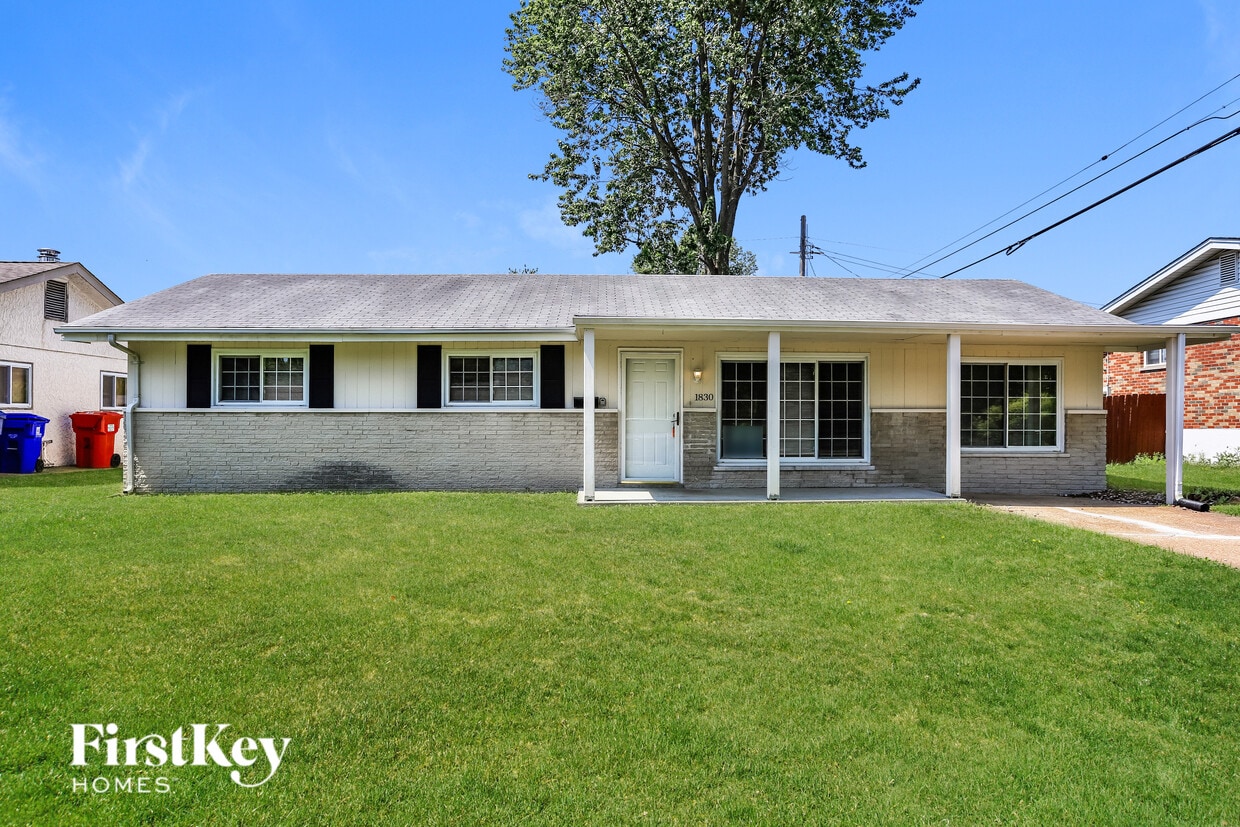 Foto principal - 1830 Jenkee Ave