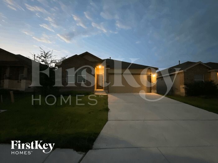 Primary Photo - 1228 Treehouse Ln