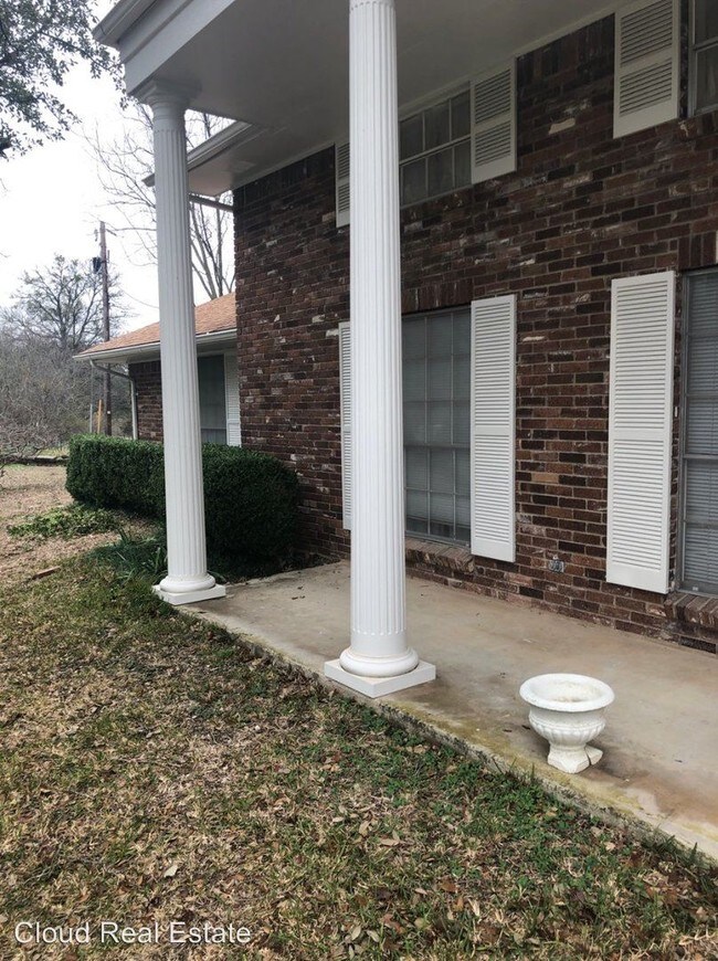 Foto del edificio - 4 br, 4 bath House - 2360 E STAGECOACH RD