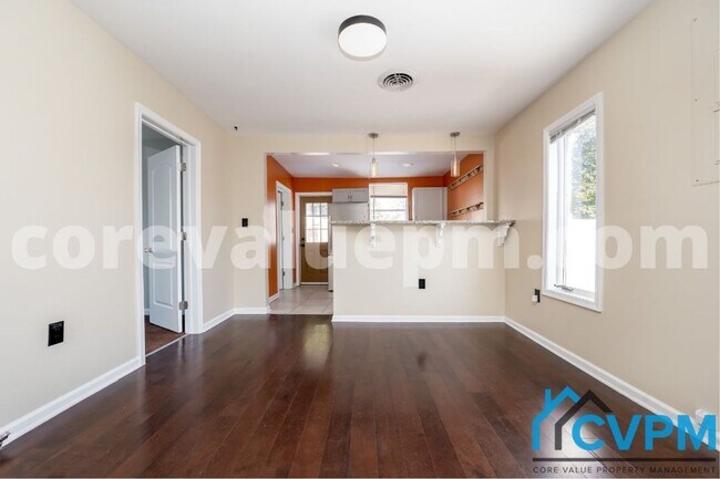 Foto del edificio - 1004 Cliff Pl
