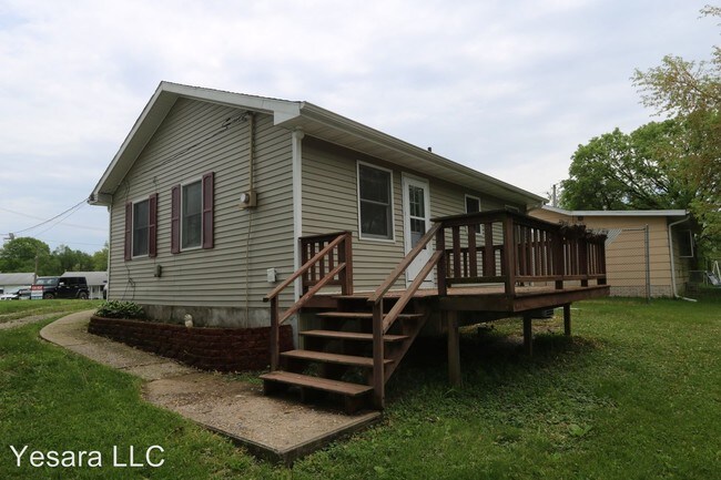 Foto del edificio - 121-123-123 Melrose Ct