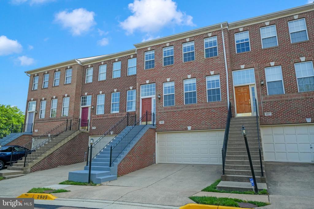 Foto principal - 2605 Tarleton Corner Dr