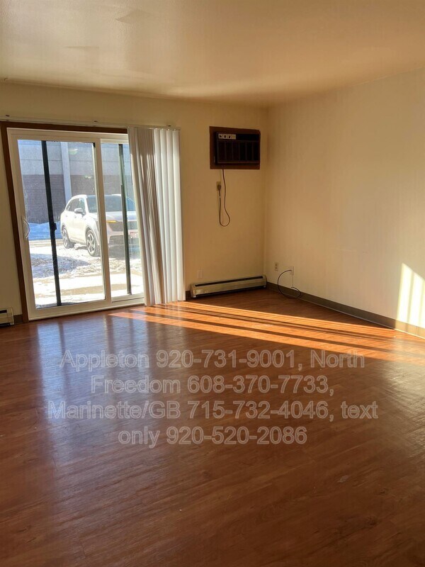 Foto del edificio - 129 E Mitchell Ave