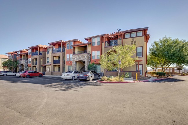 Norterra Canyon Apartments