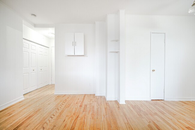 Photo du bâtiment - 11700 Rue Pasteur