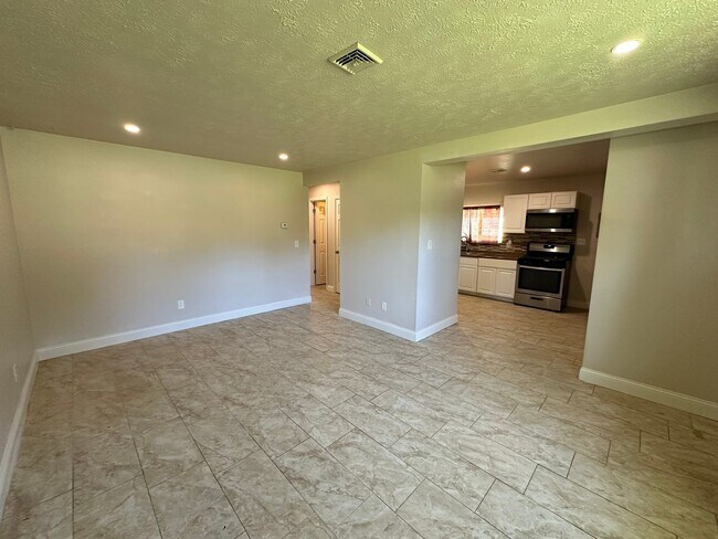 Foto del edificio - 3020 Northgate Ave