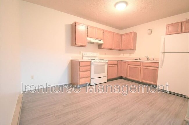 Foto del edificio - 809 W Villard St