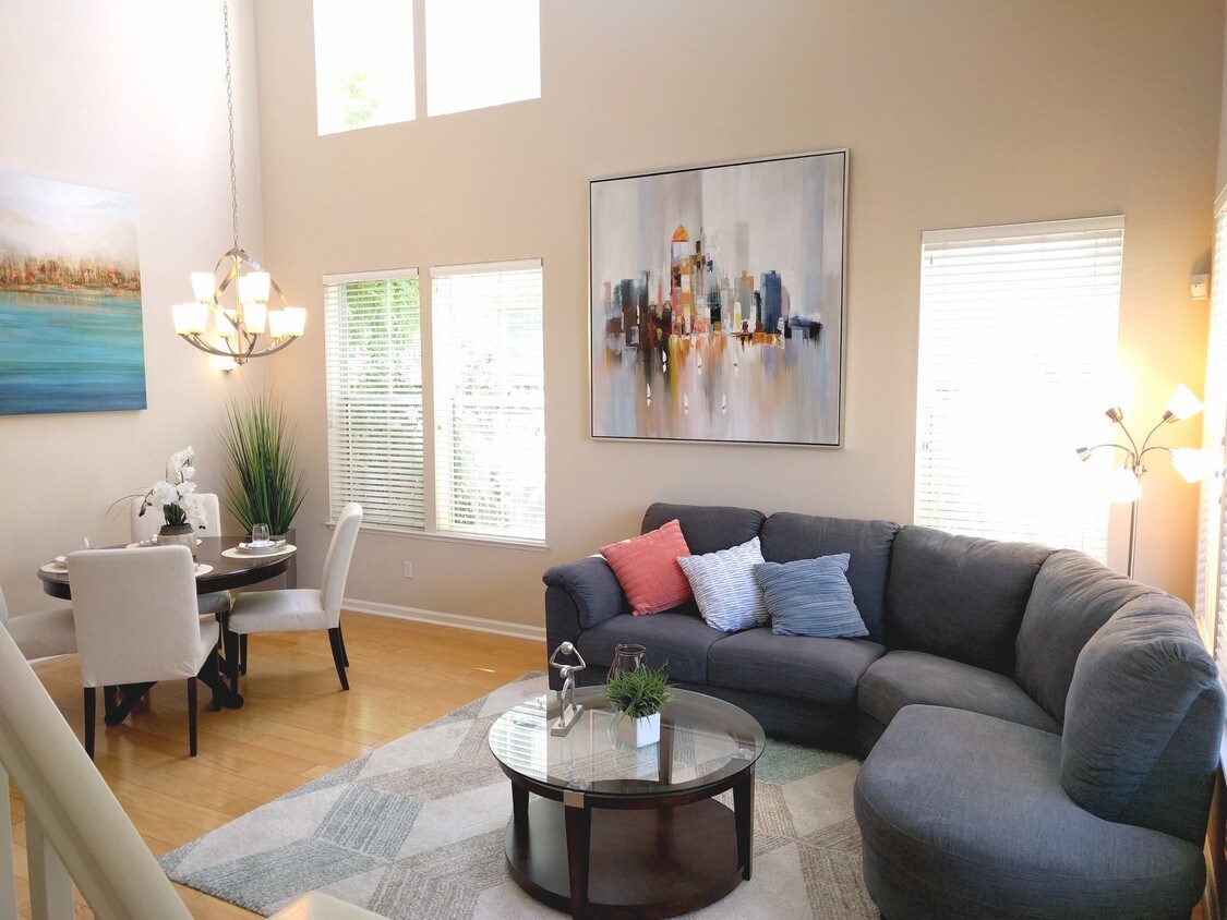 Foto principal - 636 Morse Ave