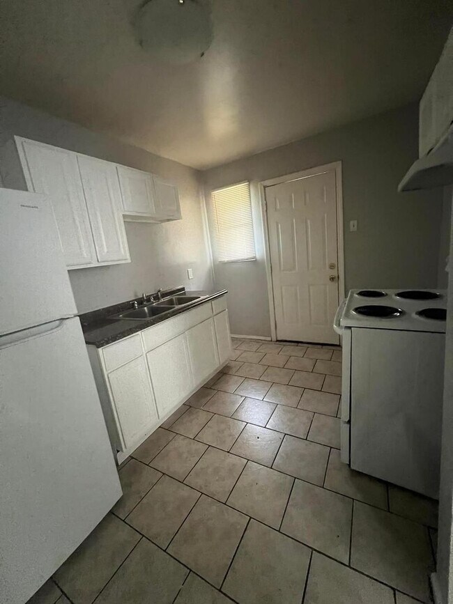 Foto del edificio - Newly renovated 3 bedroom home!
