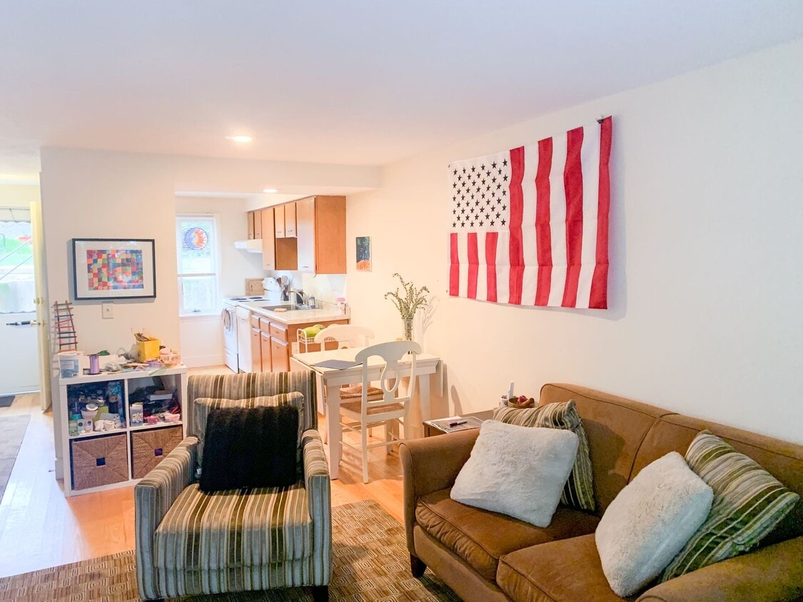 2 Bedroom Condo in Amherst - 2 Bedroom Condo in Amherst