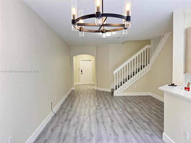 Building Photo - 8246 NW 108th Ave