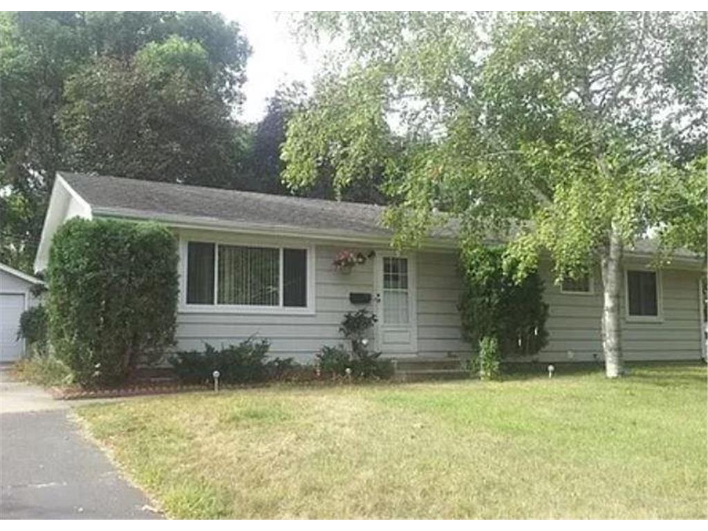 Foto principal - 4905 W 84th St