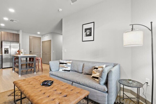 Foto del edificio - 390 N 2nd Ave