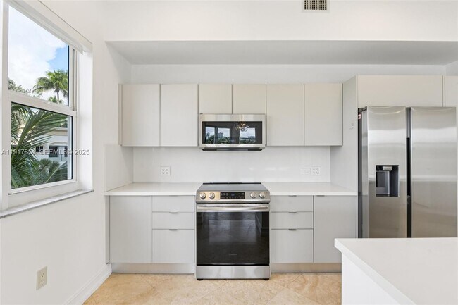 Foto del edificio - 19900 E Country Club Dr